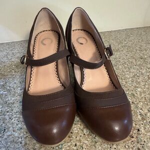 Journee Collection Brown Mary Jane Heels